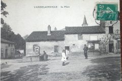 Carte postale  Vandelainville Place du Village
