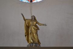 Vierge en bois dorée